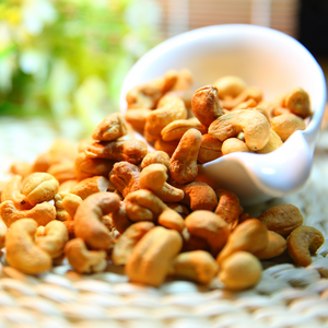 Cashew Nuts: Why They're the Best Snack Choice