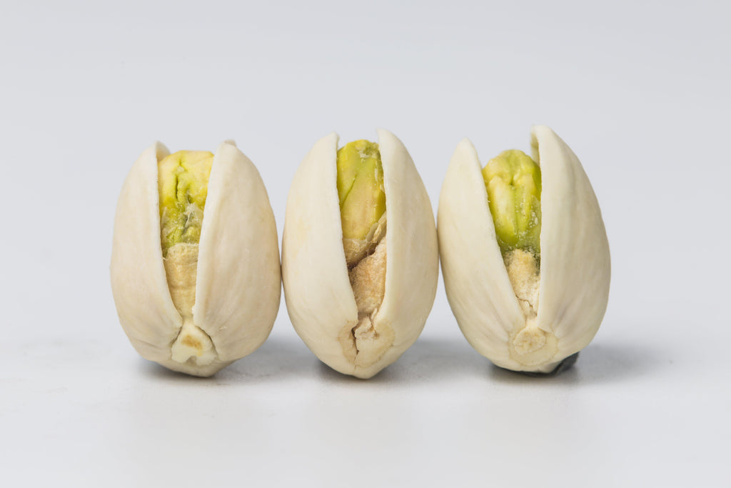 What Happens To The Body When Eating Pistachios Daily?